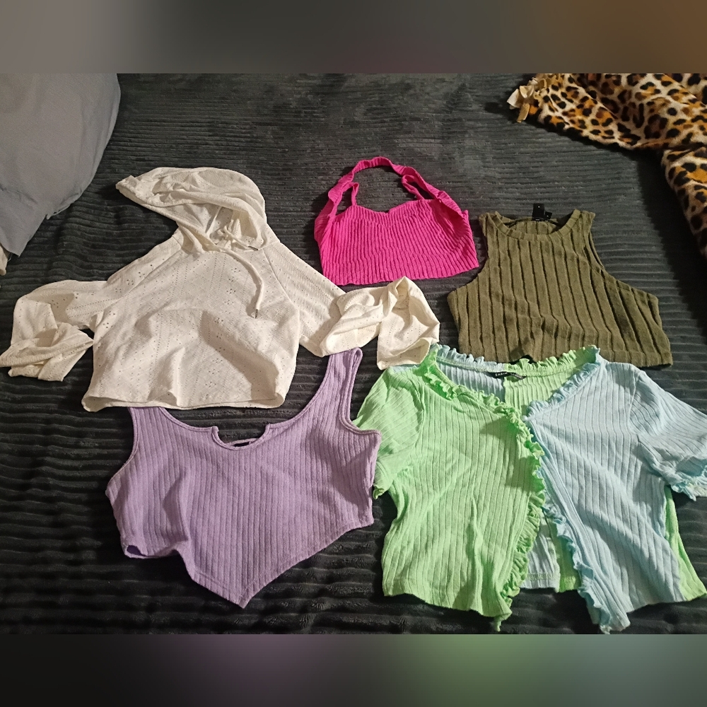 Preowned bundle of 5 shein tops